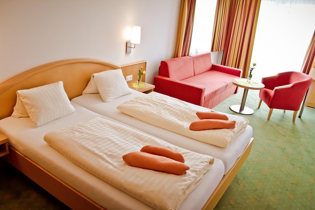 Der Thomashof Hotel Sankt Jakob im Rosental Eksteriør billede