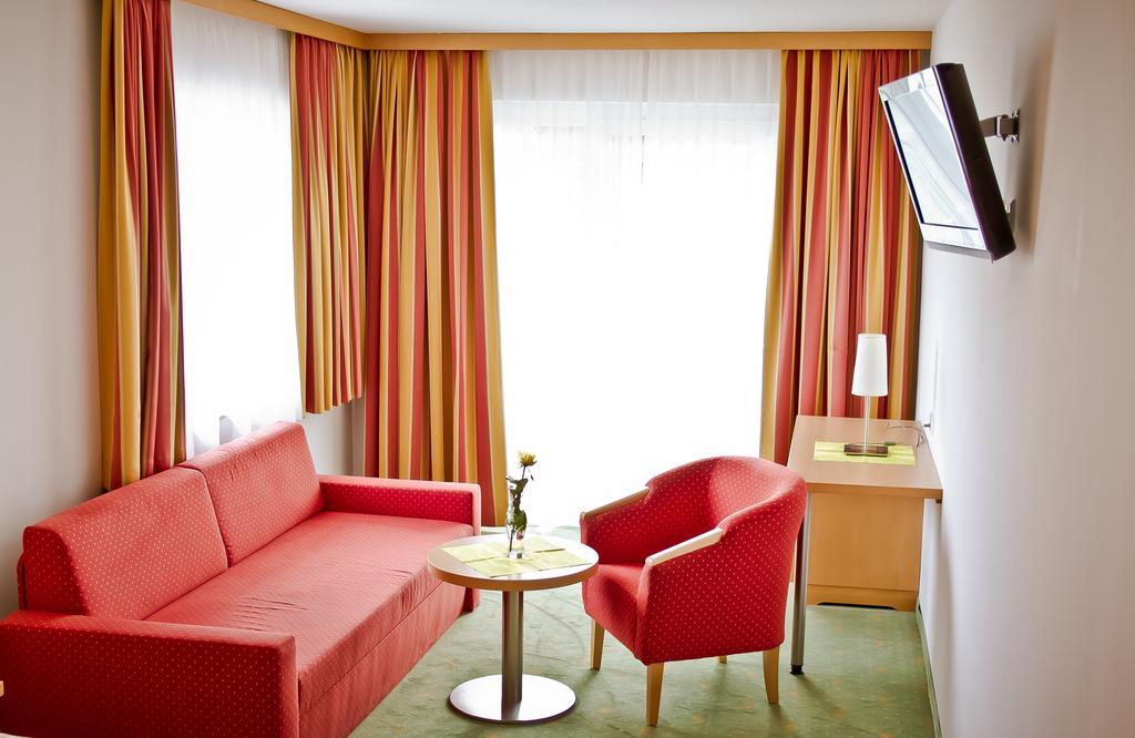 Der Thomashof Hotel Sankt Jakob im Rosental Eksteriør billede