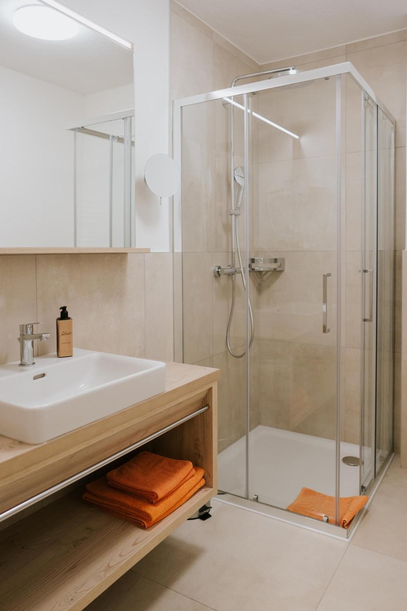 Der Thomashof Hotel Sankt Jakob im Rosental Eksteriør billede